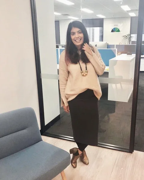 Sleek Wide-Leg Trouser Look