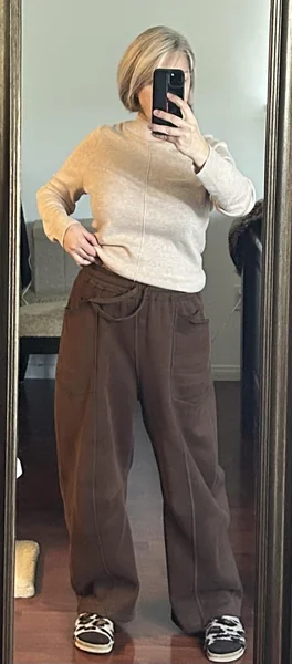 Cozy Yet Polished: Arach&Cloz Women’s Wool Blend Mock Neck Sweater for Winter Business Casual