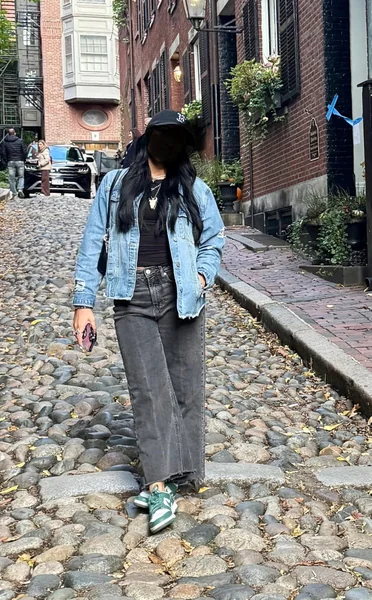 Perfect Layered Winter Denim Jacket Outfit With Jeans