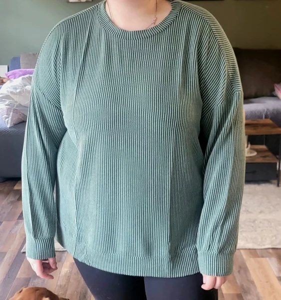 Casual Ribbed Oversized Tunic Shirt Outfit for Women