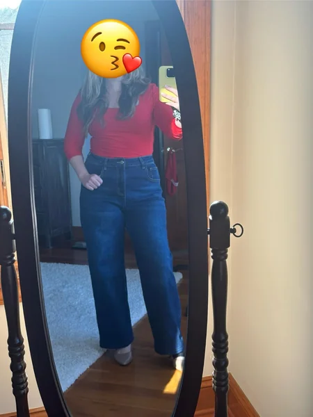 High Waisted Straight Leg Jeans for Cozy Jean Winters Outfits