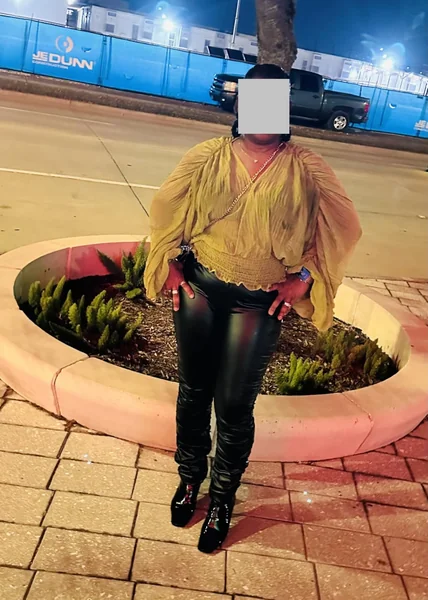 High-Waist Faux Leather Leggings – Bold & Trendy Pant