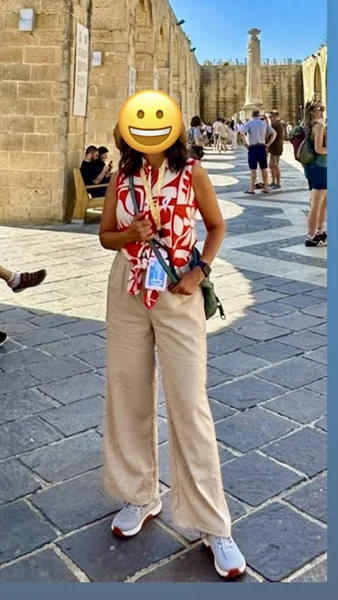 Wide-Leg Palazzo Pants – Effortless Chic Outfit