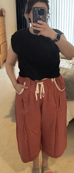 Summer Linen Look – Effortless Wide-Leg Pant