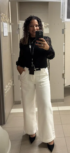 High Waisted Straight Baggy Jeans with Tucked Shirt