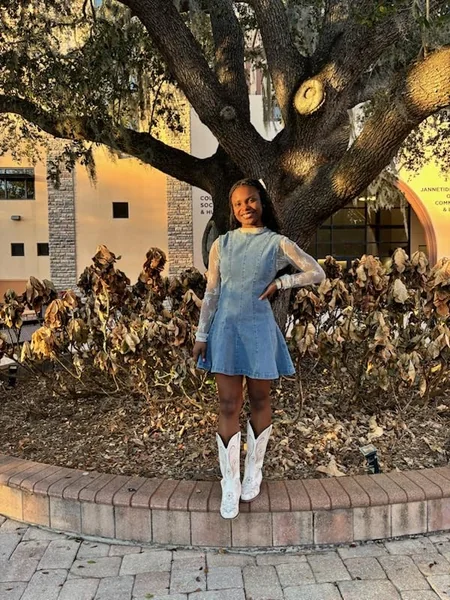 Sleeveless Babydoll Denim Dress Outfit