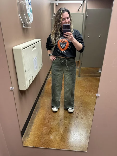Gray Wide Leg Jeans Outfit