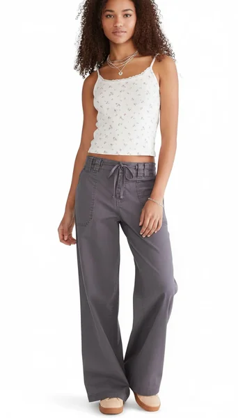 Low Rise Baggy Jeans with Baby Tee