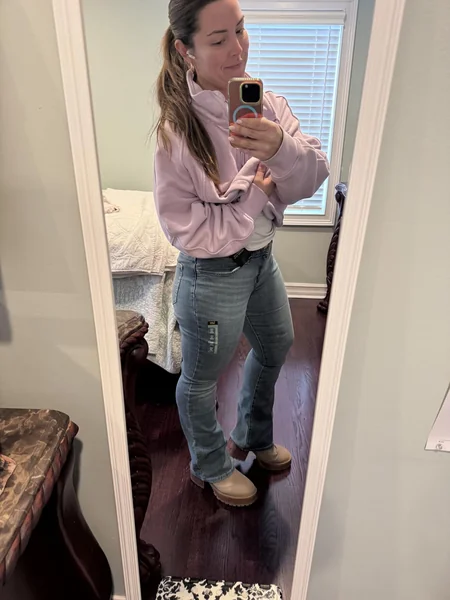 Plus Size Bootcut Jeans Outfit