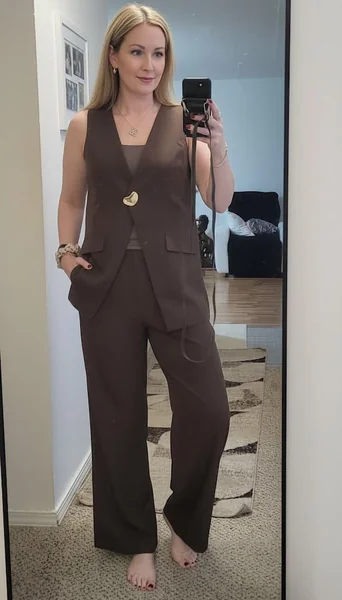 Sleeveless Brown Blazer Vest Set