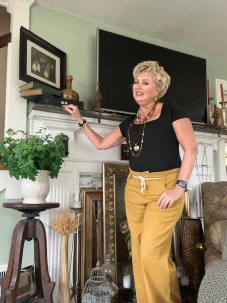 High Waisted Wide Leg Jeans with Slim Top