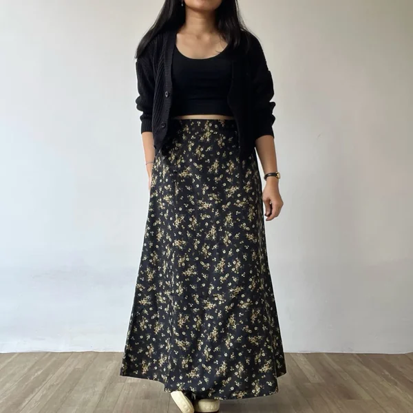 Black Floral Maxi Skirt Outfit