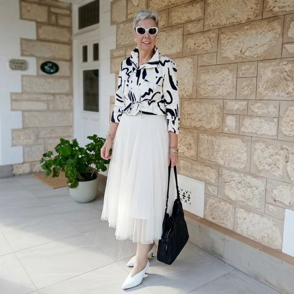 Abstract Jacket and Off-White Tulle Skirt Styling