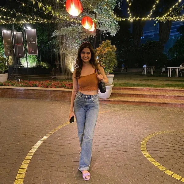 Warm Camel Camisole with High-Waisted Jeans
