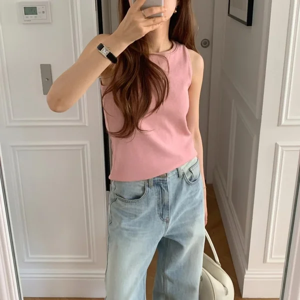 Pink Crew-Neck Muscle Tank and Light-Wash Jeans