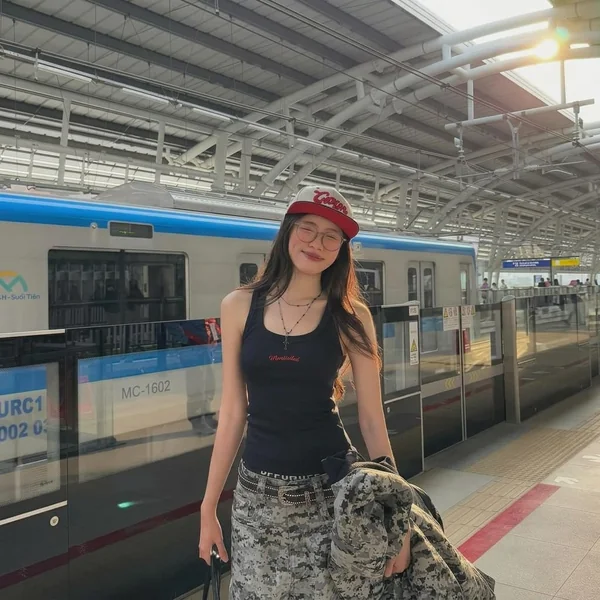 Graphic Scoop-Neck Tank and Camouflage Cargoes