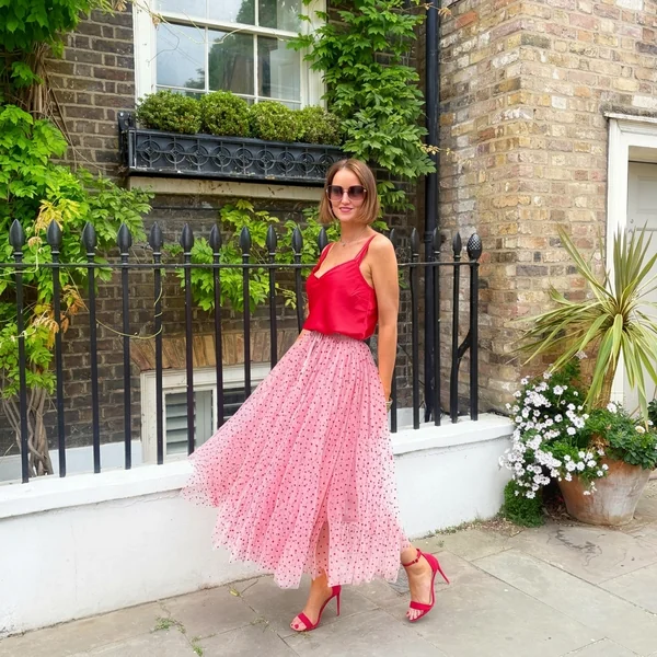 Romantic Pink Hearts Tulle Skirt Styling