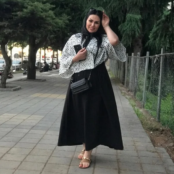 Printed Statement Sleeves and Maxi