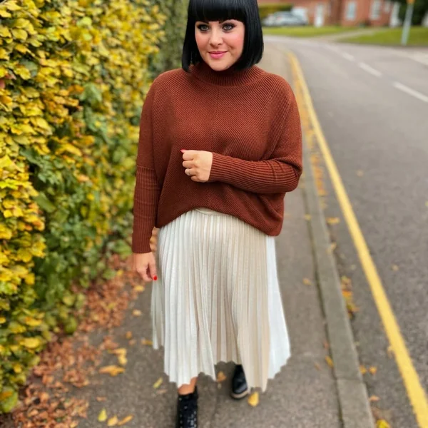 Soft Neutrals with a Cozy Knit