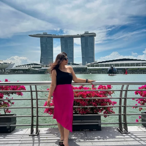 Effortless Singapore Chic