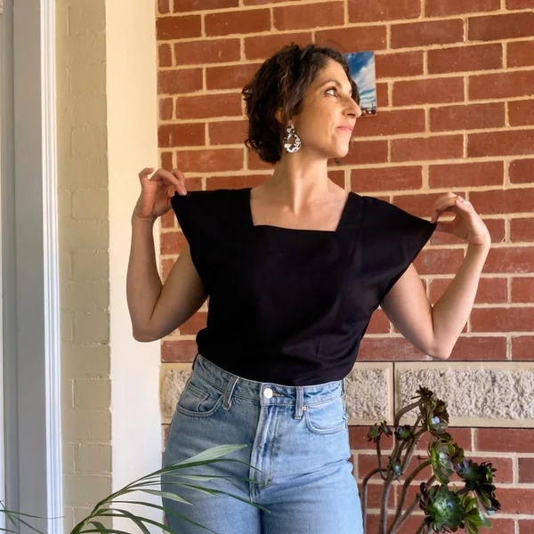 Cap-Sleeve Square Neck Top