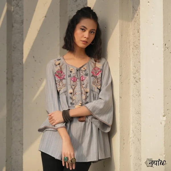 Floral Embroidered Tunic Top