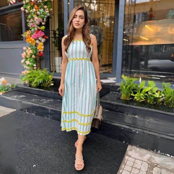 Chic Striped Summer Dress
