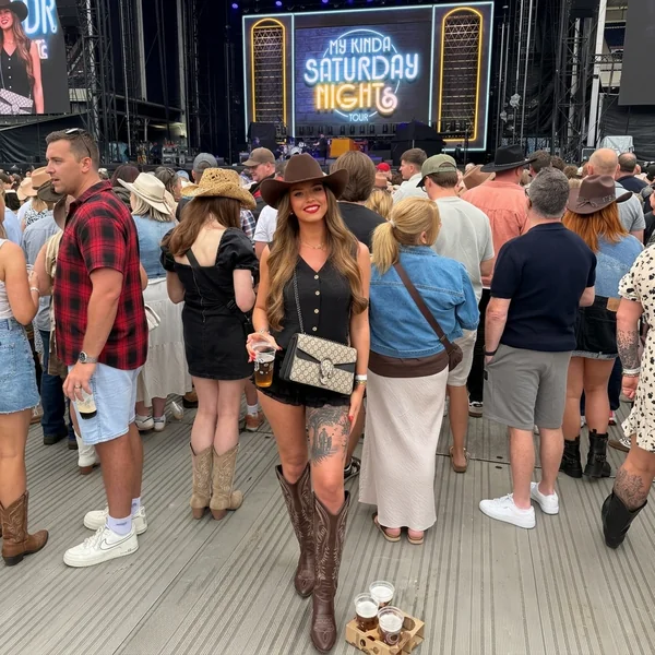 Black Button-Up Vest Set with Brown Cowboy Boots