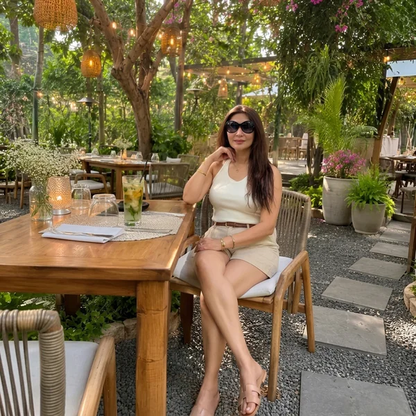 Ribbed Tank Top and Beige Linen Shorts