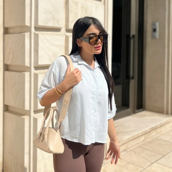 Brown Leggings & Short-Sleeve Button-Down