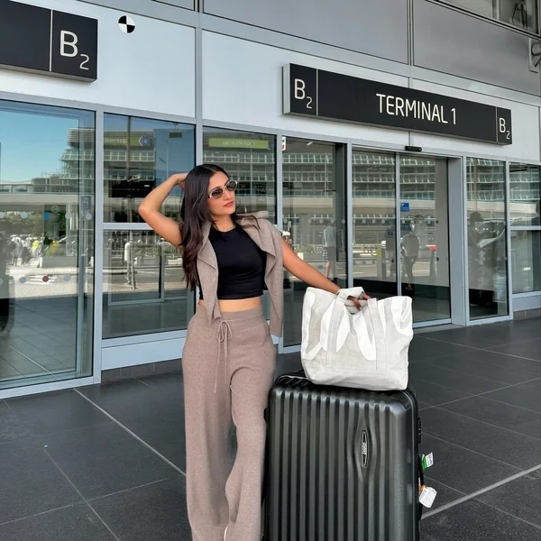 Knit Taupe Set & Black Crop Top