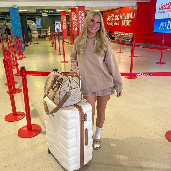 Beige Hoodie & Sweatshorts Co-ord