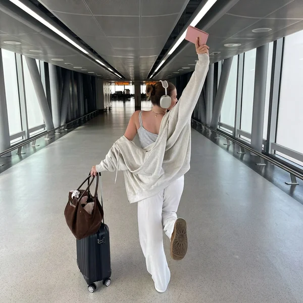 Light Grey Zip Hoodie & White Linen Pants