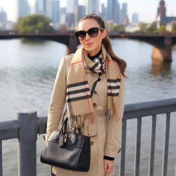 Sand Beige Plaid Scarf Trench